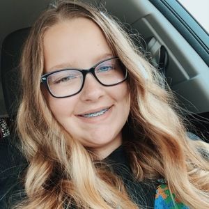 Meet your Posher, Lauryn